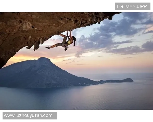 杭州攀岩队的盯防体系与攀岩战术的深度解析与应用探讨 杭州攀岩队的盯防体系与攀岩战术的深度解析与应用探讨